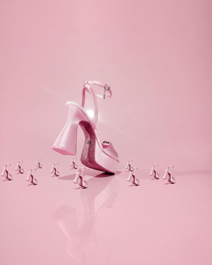 真人版Barbie電影上映！Barbiecore熱潮必買CASETiFY、Kitsch、Zara、Crocs等Barbie聯乘系列（附購買連結）