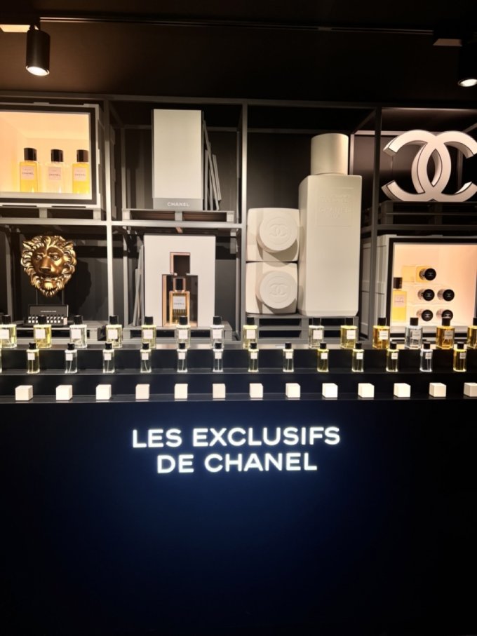 CHANEL 於銅鑼灣設期間限定香水展！張敬軒語音導航LES EXCLUSIFS DE CHANEL系列香水＋免費預約個人化香水諮詢