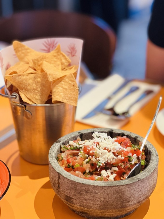 灣仔美食推介｜El Taquero 主打惹味墨西哥Taco＋每日新鮮製作牛油果醬、莎莎醬＋脆炸蚱蜢等聚餐必食