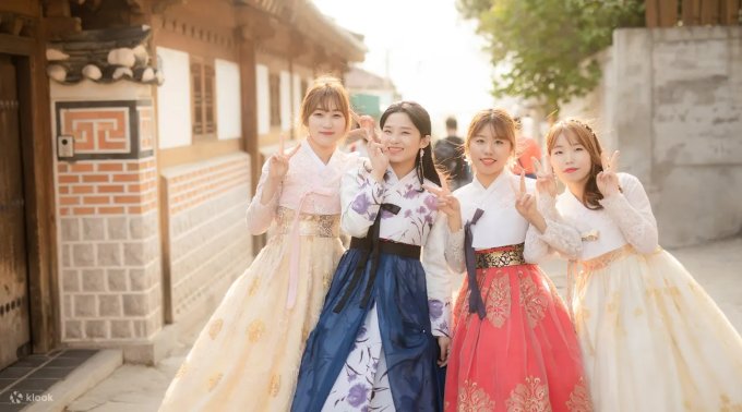 首爾韓服租借推薦2024｜8大人氣韓服體驗！韓服男/西花韓服/Hellohanbok租借推介